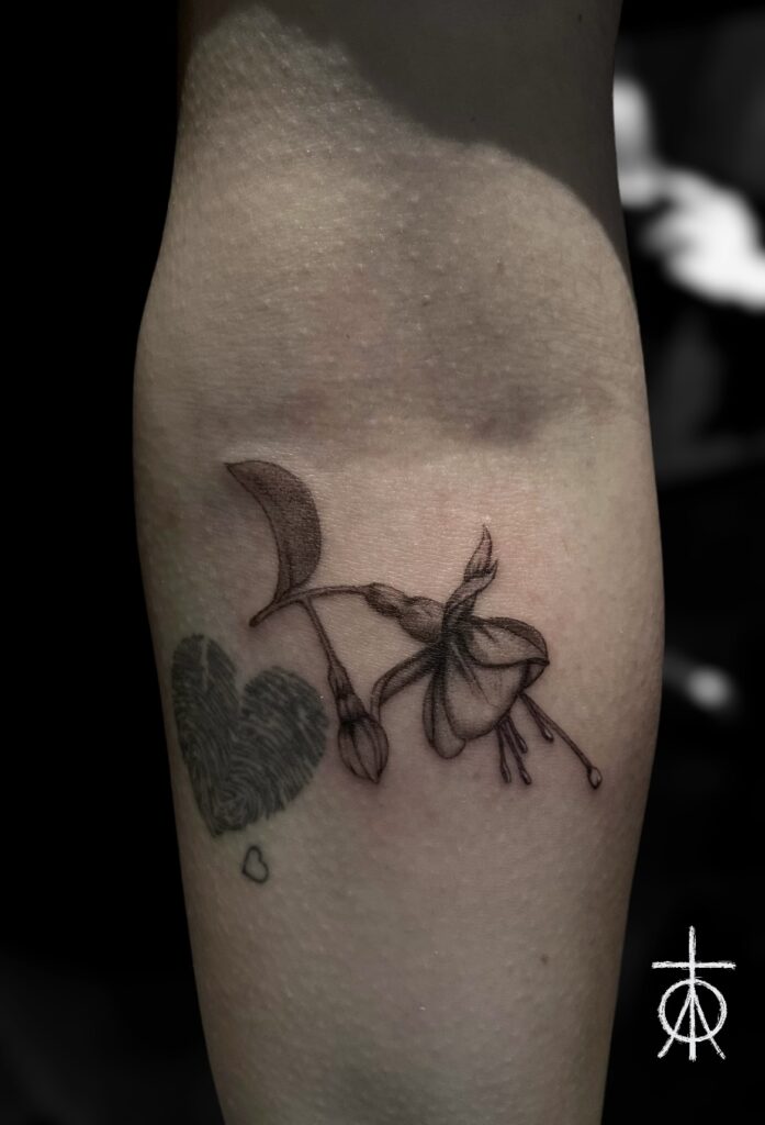 The Best Fine Flower Tattoo by Claudia Fedorovici